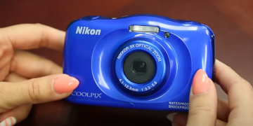 Nikon COOLPIX S33 Review: Waterproof Digital Camera (Blue)